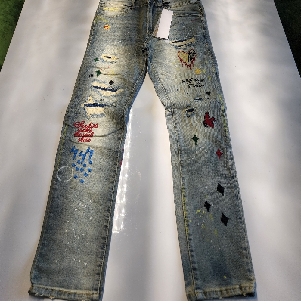 Allover patch denim jeans👖